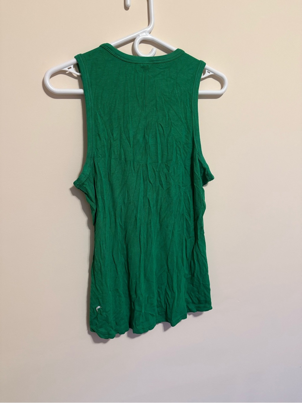 ZYIA Amara Green Ribbed Tank - Picture 3 of 3